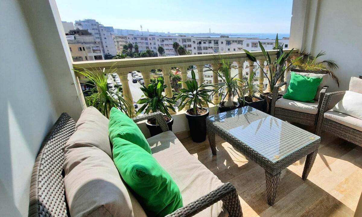Grand Appartement De Luxe Vue Mer Casablanca Exterior photo
